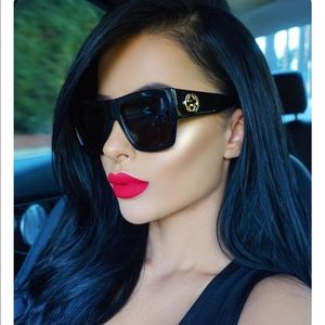 Meet your Posher, Apple.